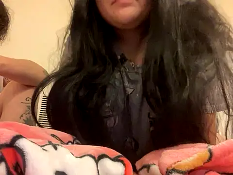 Snapshot of LiverandBrat77 chatting on November 12, 3:51 am LiverandBrat77 online show from November 12, 3:51 am