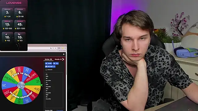 Snapshot of Vincent_Strong chatting on October 24, 1:07 pm Vincent Strong online show from October 24, 1:07 pm