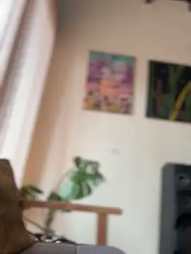 GigiiStone online show from October 11, 4:16 pm