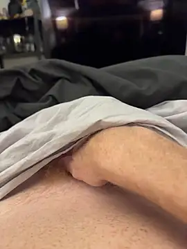 Gayginger86 online show from May 5, 8:06 pm