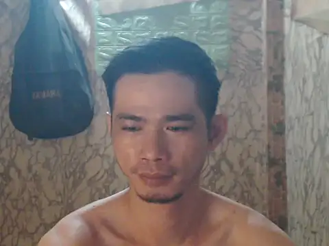 Snapshot of x0x-Philip-x0x chatting on November 2, 9:44 am x0x-Philip-x0x online show from November 2, 9:44 am