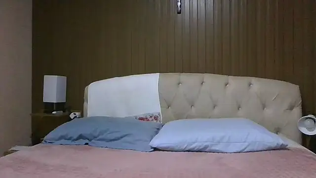 Kellynha Sweet online show from March 25, 9:10 pm