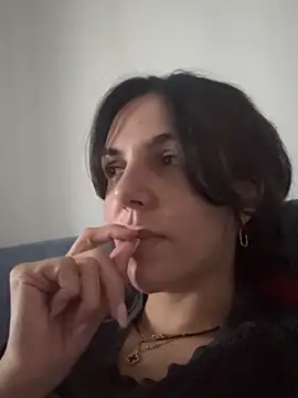 TaniaAmore online show from November 12, 1:11 pm