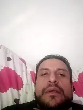 Snapshot of kevin613603 chatting on October 19, 9:32 am kevin613603 online show from October 19, 9:32 am