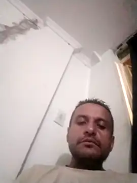 Snapshot of kevin613603 chatting on November 1, 9:55 am kevin613603 online show from November 1, 9:55 am