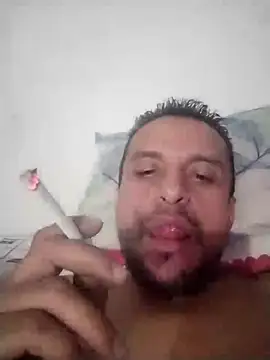 Snapshot of kevin613603 chatting on November 7, 5:07 am kevin613603 online show from November 7, 5:07 am