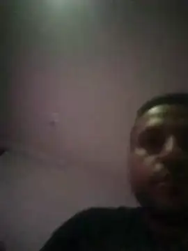 Snapshot of kevin613603 chatting on February 27, 9:42 am kevin613603 online show from February 27, 9:42 am