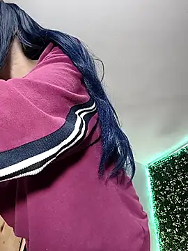 Snapshot of VickyJackson_ chatting on February 9, 6:23 pm VickyJackson online show from February 9, 6:23 pm