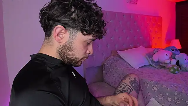 AbbyAndChris2 online show from April 21, 8:53 am