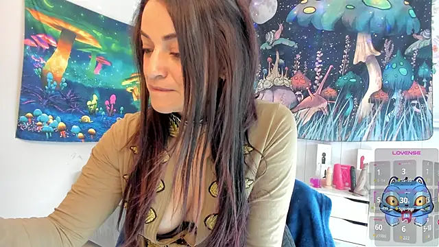 Snapshot of LovelyAzucena chatting on November 20, 3:01 pm LovelyAzucena online show from November 20, 3:01 pm