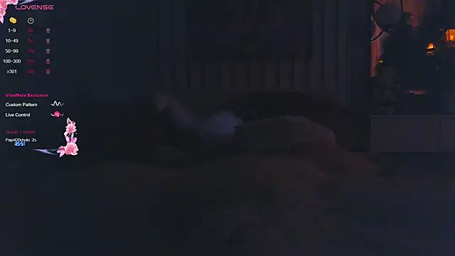 Snapshot of Lana_me chatting on December 4, 5:27 am Lana me online show from December 4, 5:27 am