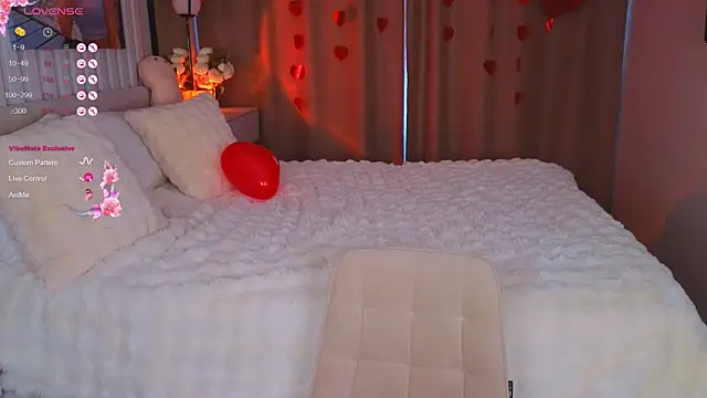 Snapshot of Lana_me chatting on February 8, 3:30 am Lana me online show from February 8, 3:30 am