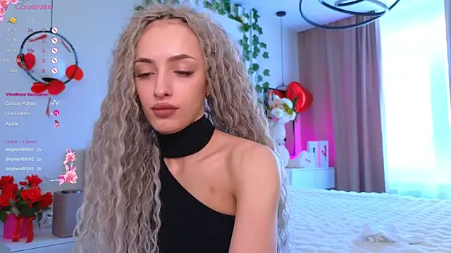 Snapshot of Lana_me chatting on February 26, 6:47 am Lana me online show from February 26, 6:47 am