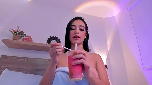 caroline22z online show from January 25, 10:50 pm