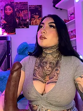 CloeeBeckam online show from January 16, 7:45 am