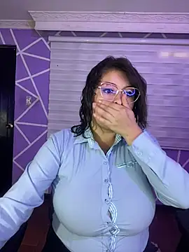 MiiaaJoness online show from June 18, 3:38 pm