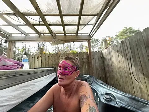 prainxxx22 online show from December 18, 7:30 pm