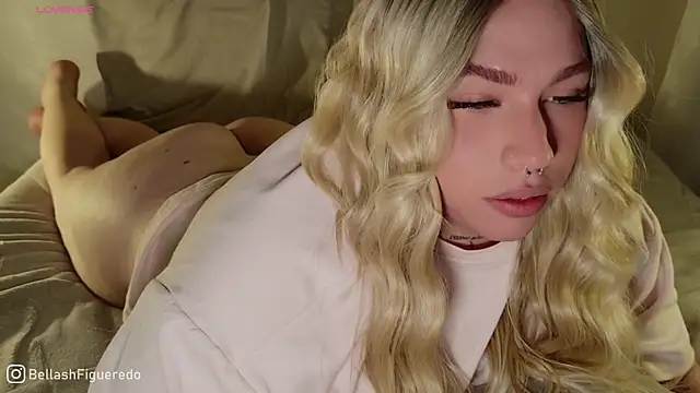 Snapshot of IsabellaFigueredo__ chatting on September 13, 6:35 am IsabellaFigueredo online show from September 13, 6:35 am