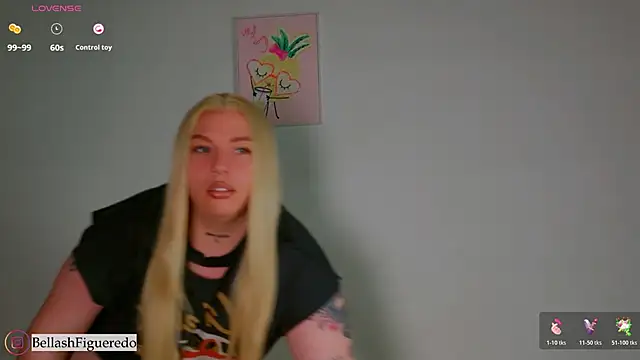 Snapshot of IsabellaFigueredo__ chatting on February 4, 12:44 pm IsabellaFigueredo online show from February 4, 12:44 pm