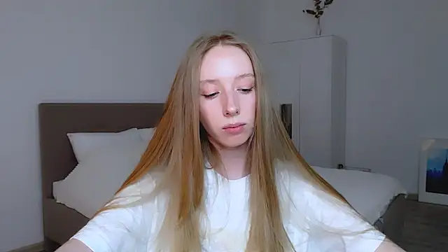 Luna insniity online show from January 19, 11:43 pm