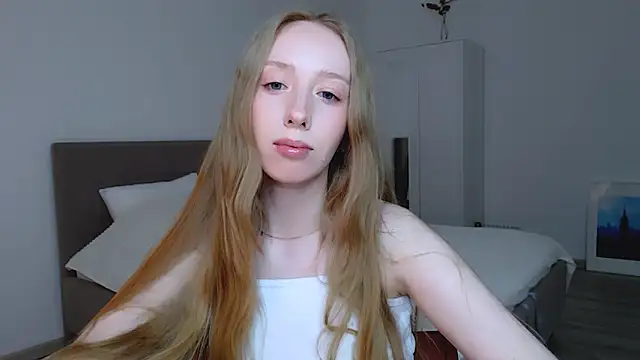 Luna insniity online show from February 10, 7:28 pm