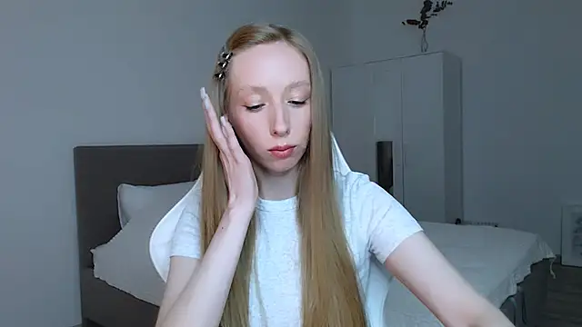 Luna insniity online show from September 16, 7:37 pm