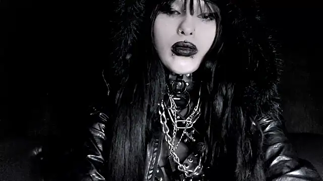 XXIOUX online show from March 11, 4:46 pm