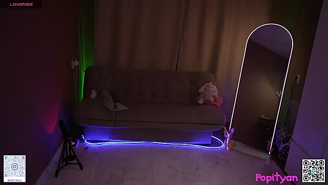 popityan1 online show from April 14, 7:36 am