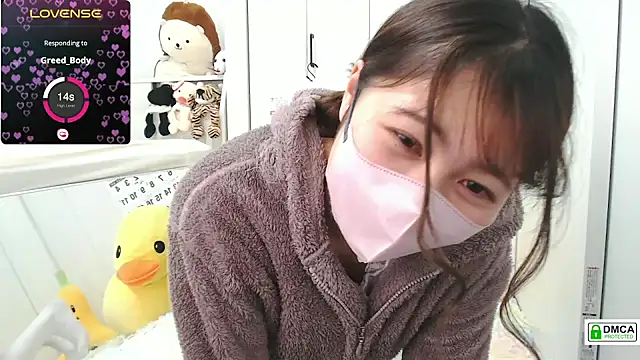 SUZU  online show from January 12, 12:12 pm