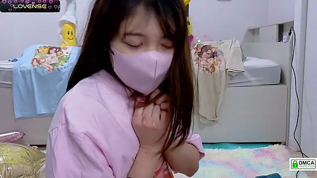 SUZU  online show from March 3, 3:20 pm
