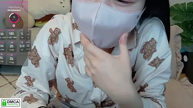 SUZU  online show from March 7, 10:18 pm