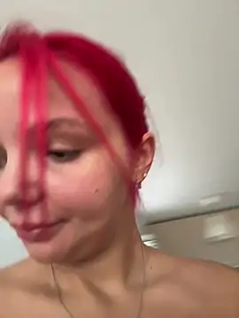 CelesteBailey online show from July 21, 5:54 am