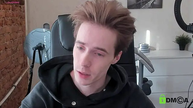 Snapshot of _tokyo_ghoul chatting on October 19, 10:16 am tokyo ghoul online show from October 19, 10:16 am