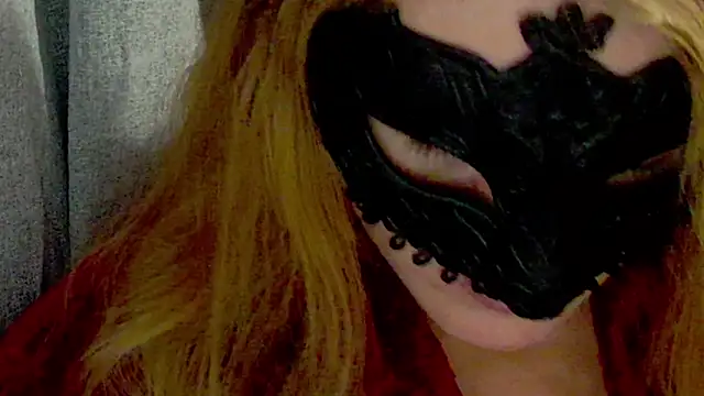 SecretAnni online show from October 2, 10:00 am