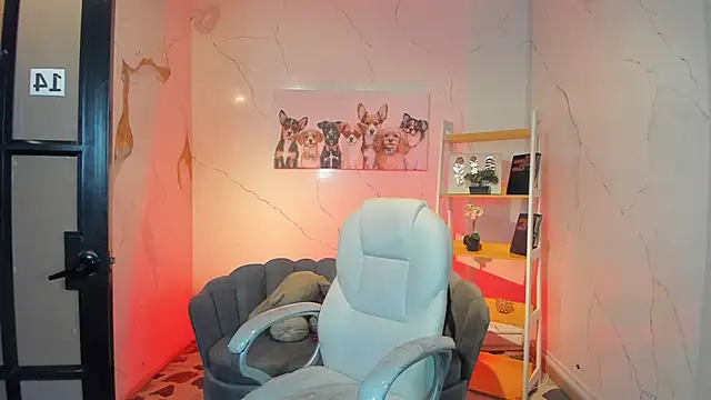 NiickyJones online show from November 13, 9:14 pm