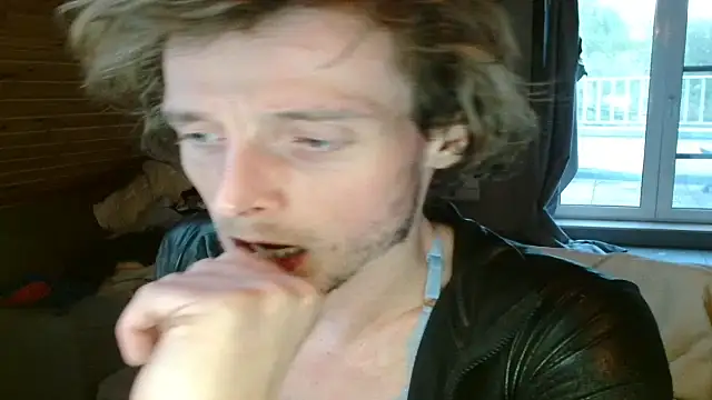 Str8boyy online show from April 27, 4:32 am