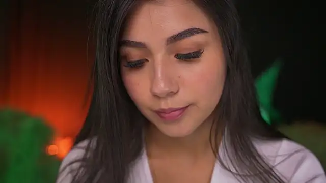 Ashley Jones9 online show from October 28, 6:10 pm