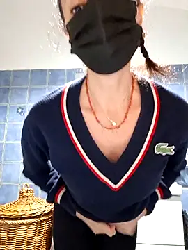 Silvia Zeno online show from October 16, 6:09 pm