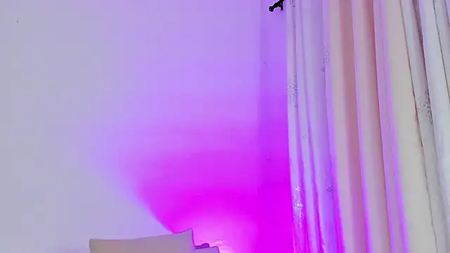 Abby  colins online show from December 14, 2:10 pm