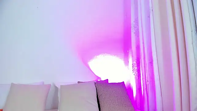 Abby  colins online show from January 18, 4:42 pm