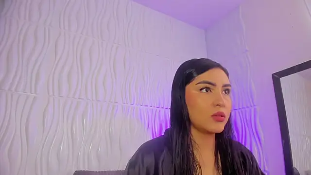 Abby  colins online show from September 27, 4:45 pm