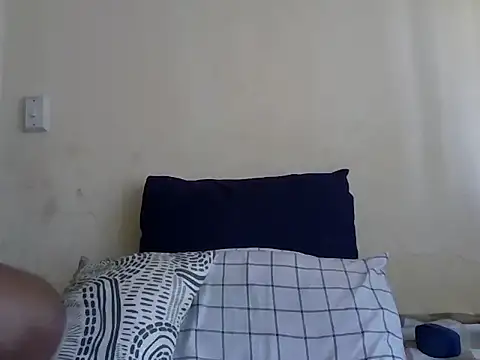 Snapshot of Malaika_Nkosi chatting on November 12, 9:21 am Malaika Nkosi online show from November 12, 9:21 am