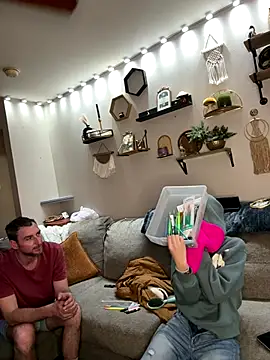 Snapshot of MnM4ever chatting on January 6, 7:56 am MnM4ever online show from January 6, 7:56 am