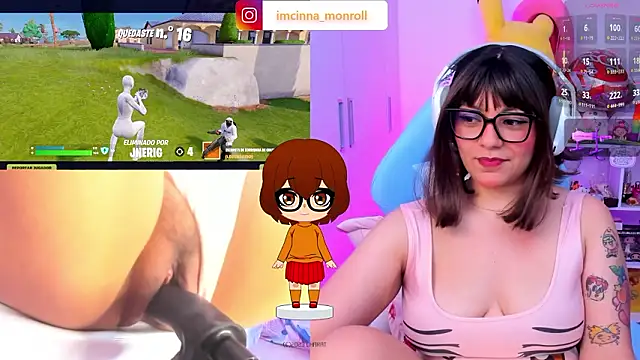 Snapshot of cinna_monroll chatting on February 10, 1:21 am cinna monroll online show from February 10, 1:21 am