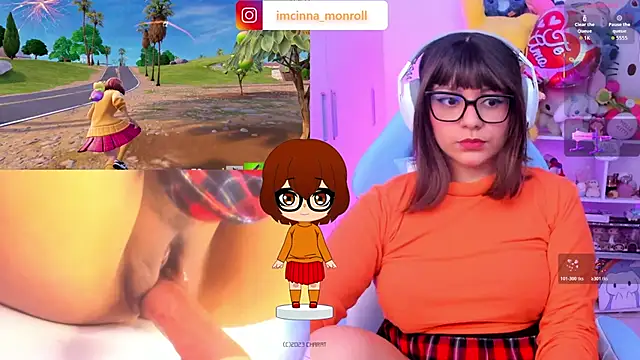 Snapshot of cinna_monroll chatting on March 1, 10:34 pm cinna monroll online show from March 1, 10:34 pm