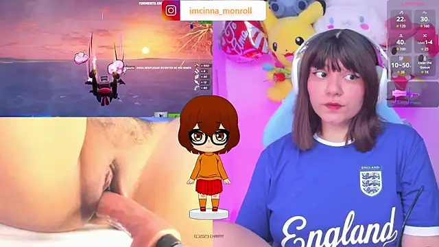Snapshot of cinna_monroll chatting on July 9, 2:04 am cinna monroll online show from July 9, 2:04 am