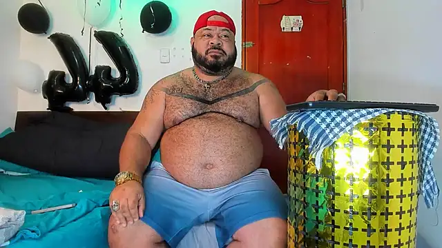 Latino bigcock online show from January 6, 9:07 pm