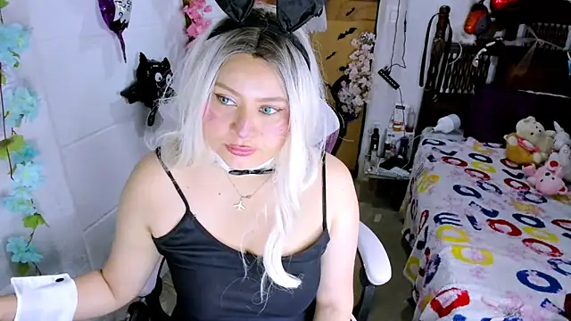 SofiaOlivares online show from October 24, 5:42 pm