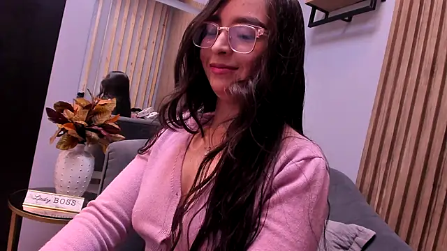 Eva Macalliter online show from November 5, 3:39 am