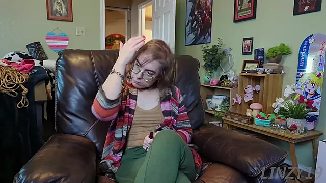 Linzy 19 online show from January 29, 10:22 pm